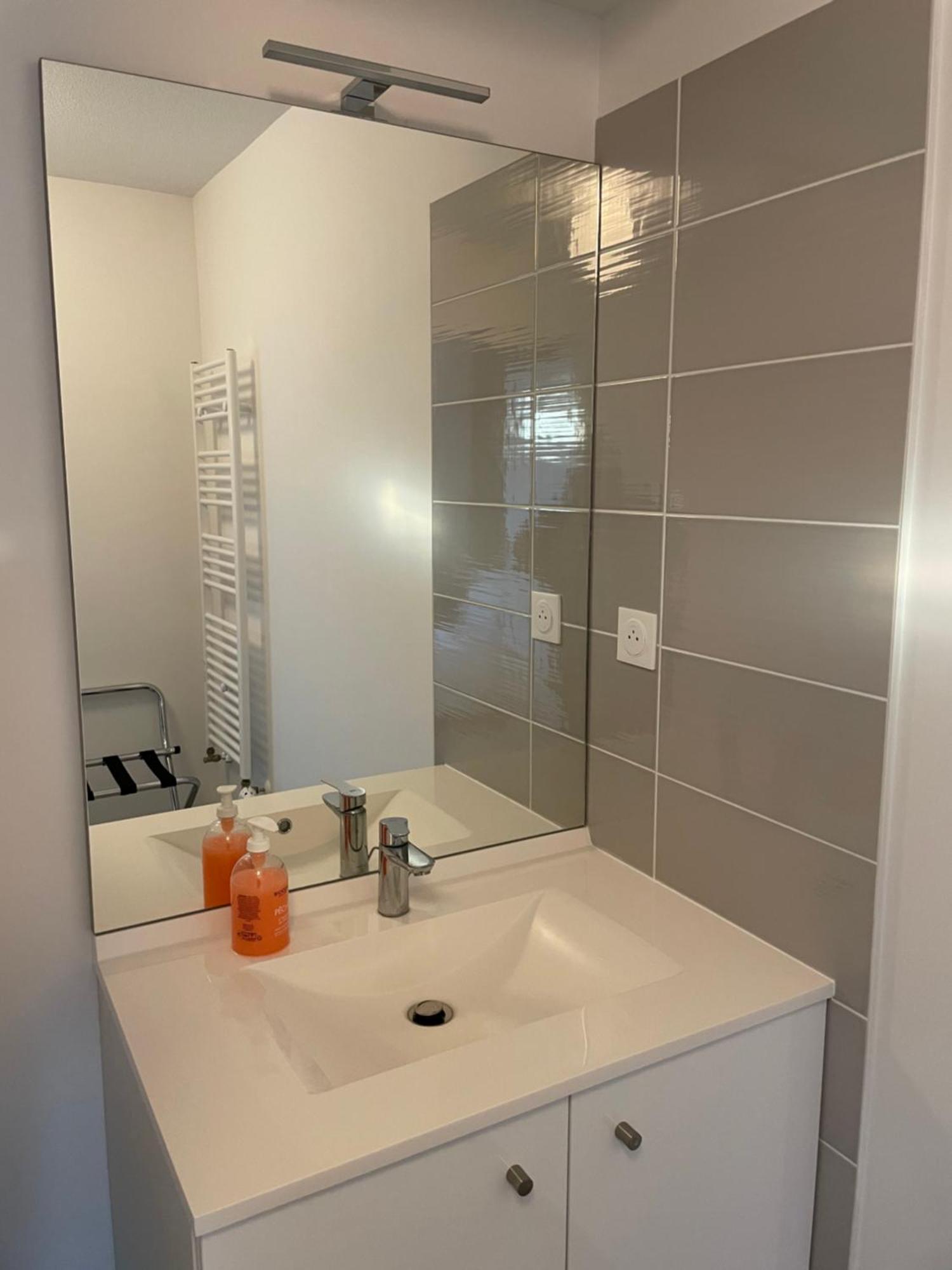 Апартаменти Minimes, Studio Cosy Tout Confort, Wifi, Parking Тулуза Екстер'єр фото